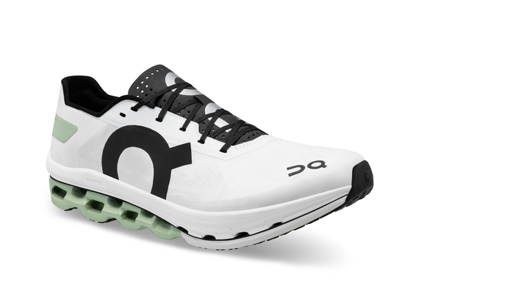 Running Shoe Reviews: ON Cloudflow - Runner's Tribe