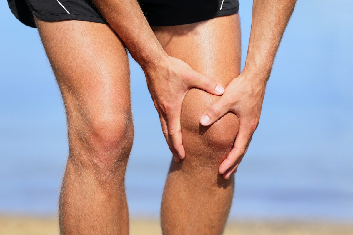 Voltaren | Knee Pain
