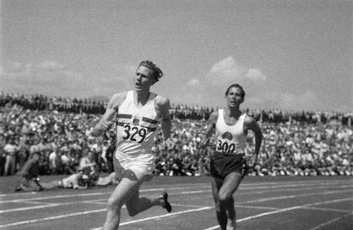 4 minute roger bannister