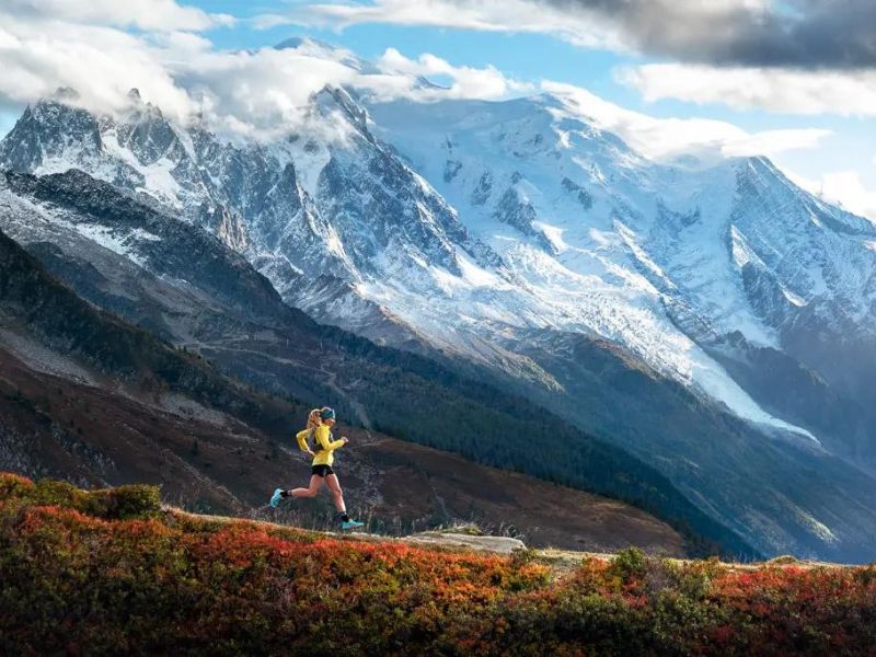 Extraordinary Speed Record on Mont Blanc - Climbing